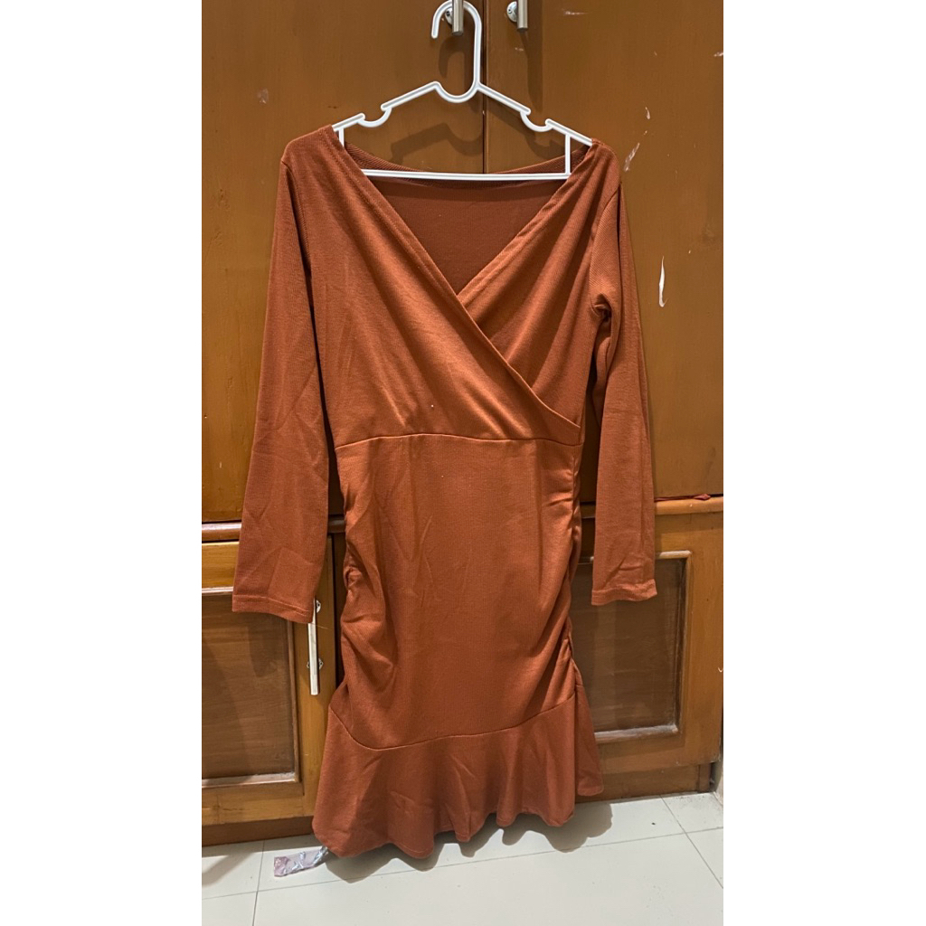 PRELOVED, dress ruffle