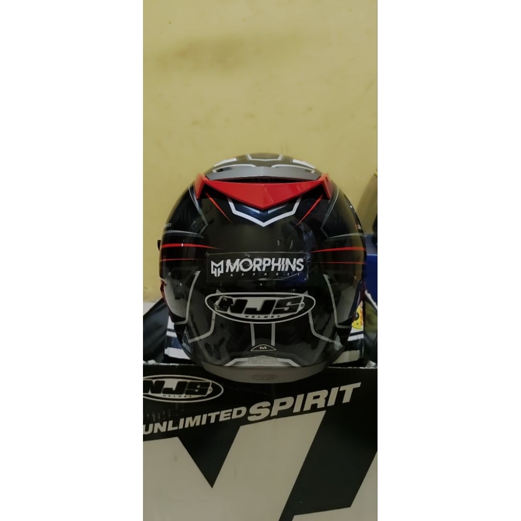 helm njs shadow full face ukuran M motif carbon