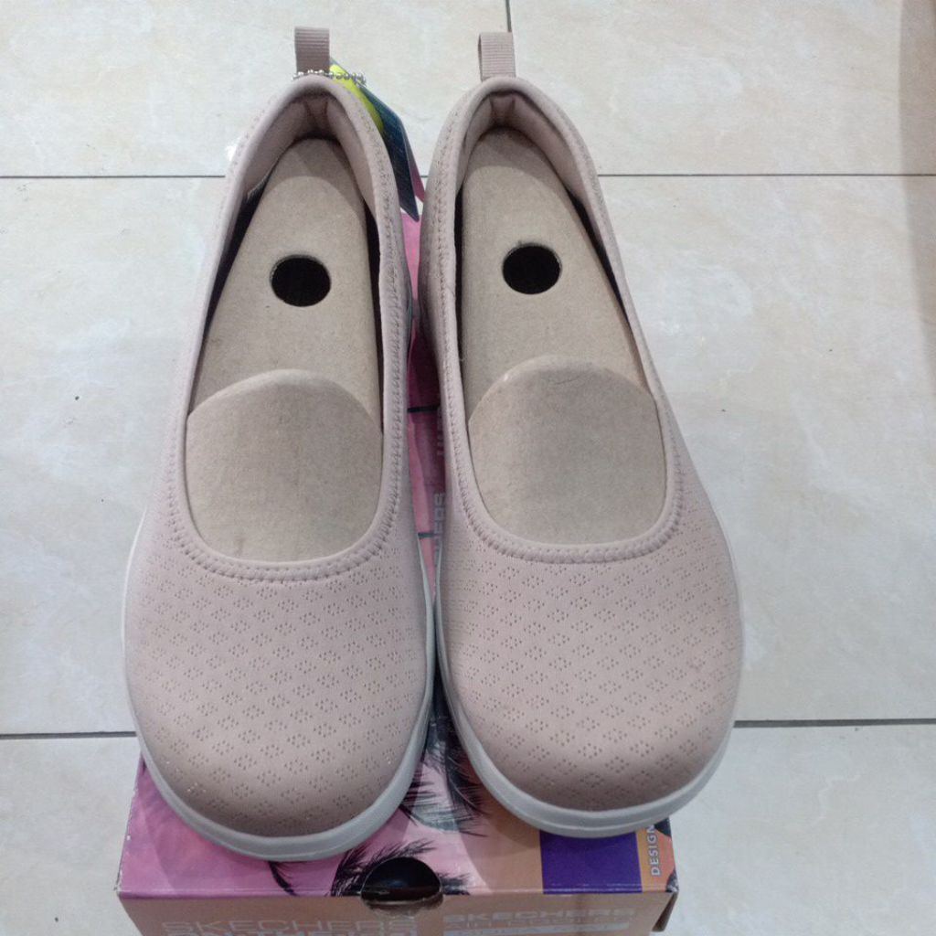 Sepatu SKE 138360/TPE On-The-Go Flex-Siena