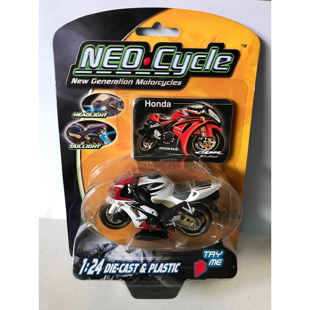 Miniatur Kentoys 1/24 Honda putih