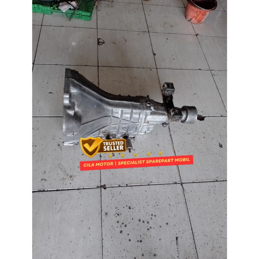 TRANSMISI GEARBOX PERSNELING L300 BENSIN 5 SPEED ORIGINAL