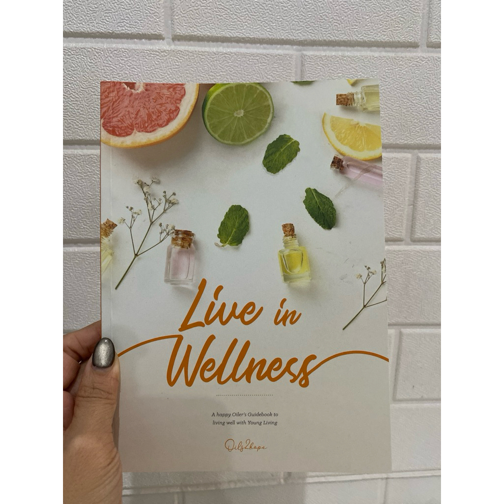 Buku Live in Wellness - Guidebook to living well with Young Living