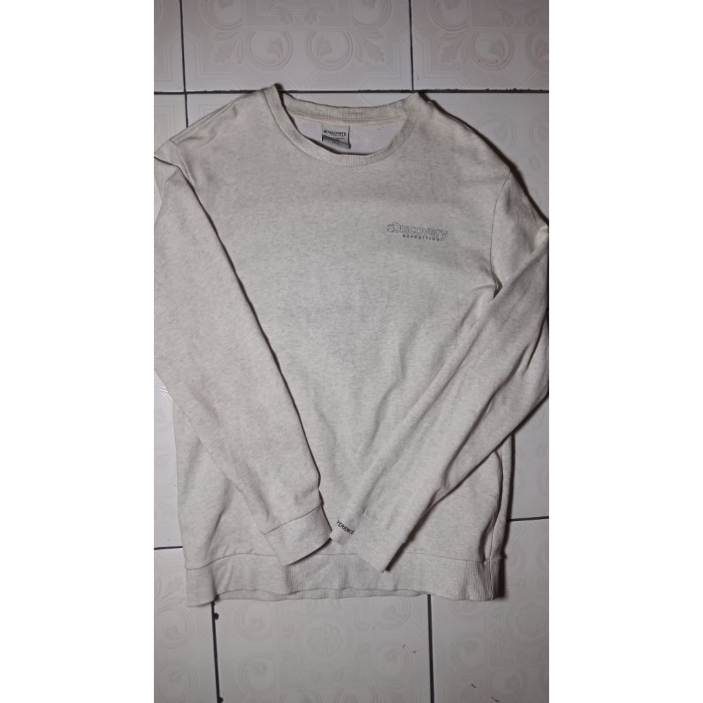 jaket cn discovery abu untuk unisex