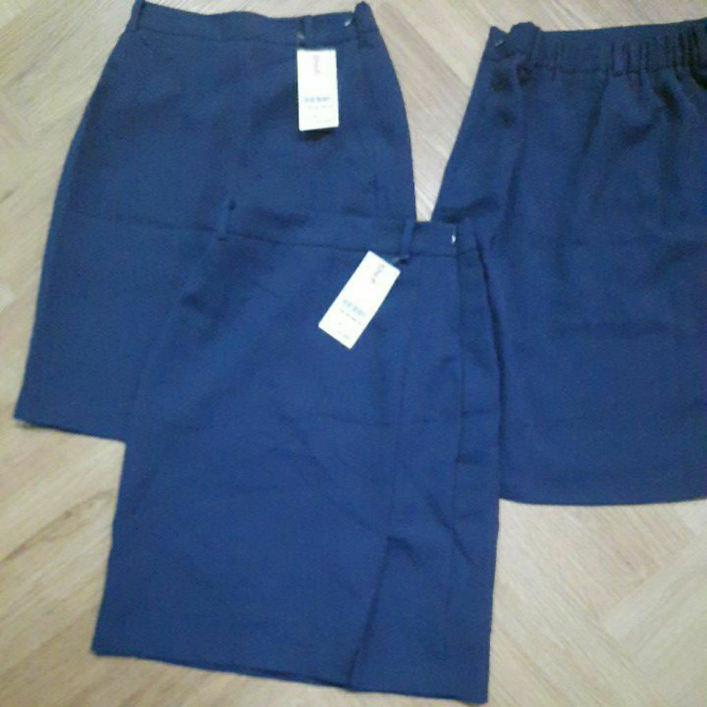 Rok kerja wanita branded korea SPAO new