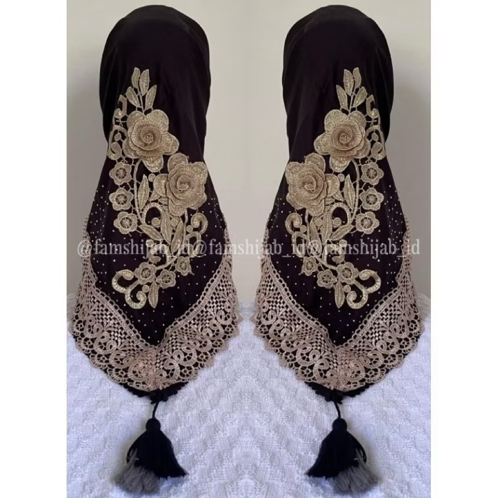 Hijab Voal Renda Azara / Osaka Hitam