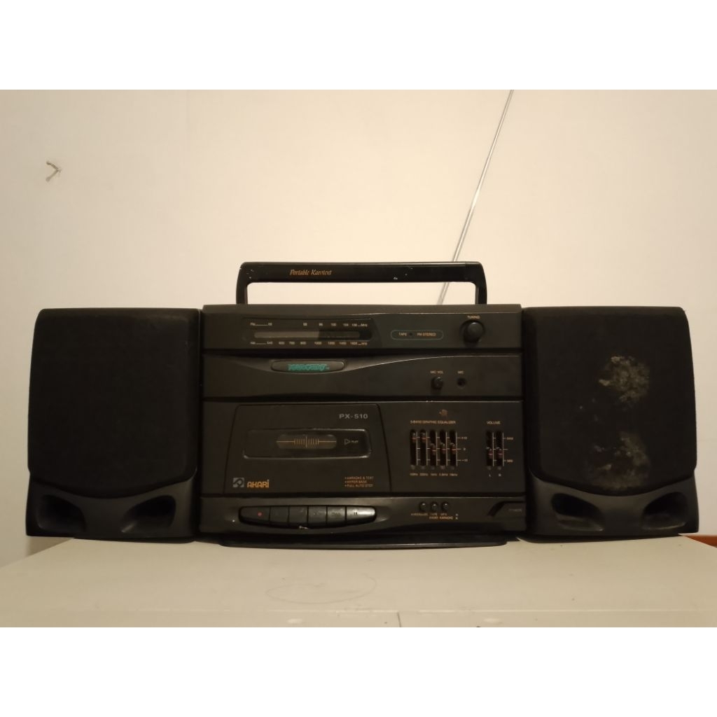 Radio Tape Player pemutar kaset Akari minus