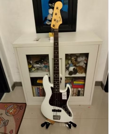 Fender jazzbass MIJ  60s   75th Anniversary (2021, Olympic White)