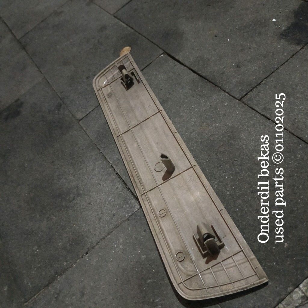 door sill plate kiri belakang Honda Accord cm5