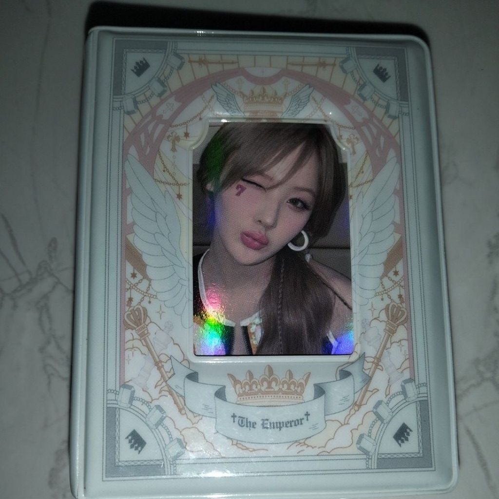 Preloved Kolbuk Photocard