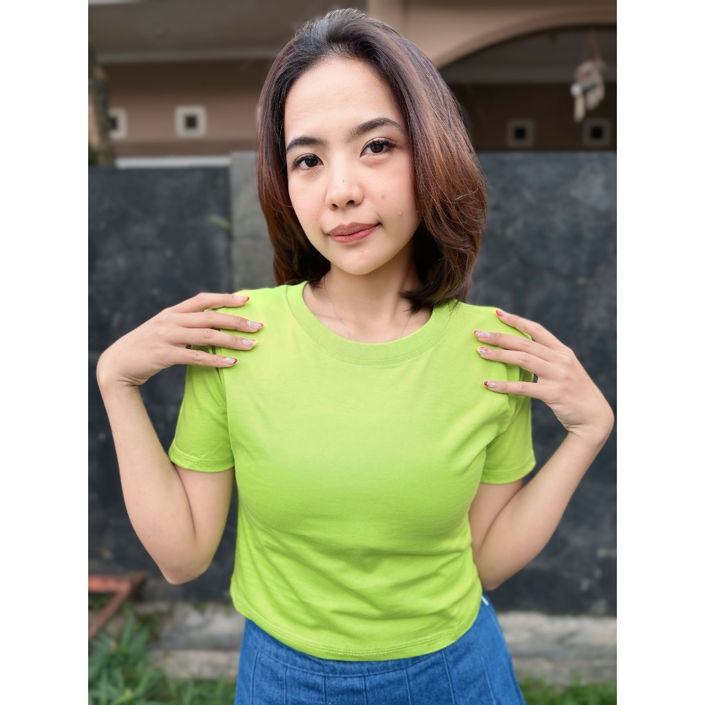 BAJU KAOS WANITA | ATASAN PEREMPUAN CROPTEE WARNA HIJAU NEON | BAHAN COTTON COMBED TERBARU | LUXELOO