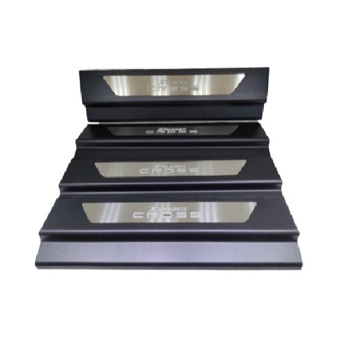SILL PLATE / SILLPLATE INJAKAN KAKI LED XPANDER CROSS