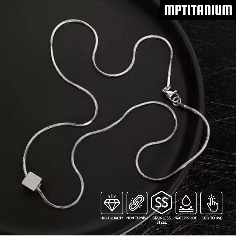 KALUNG TITANIUM ANTI KARAT PRIA WANITA LIONTIN KUBUS