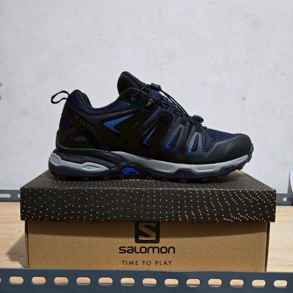 Sepatu Salomon X Ultra 3 Hiking / Trekking Low-Top Gtx Medieval Blue/Black/Hawaiian Surf
