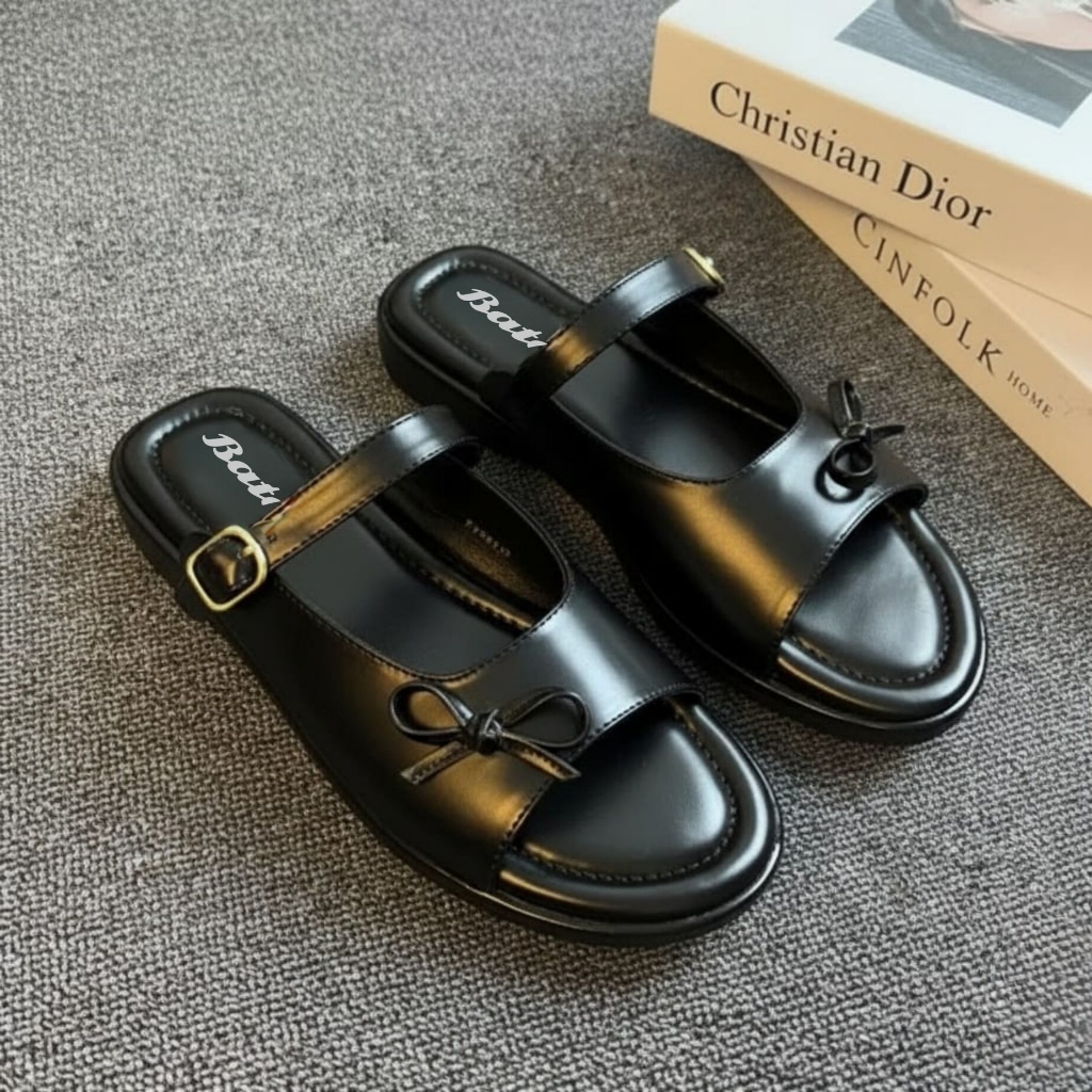 BATA Sandal Wanita Hak Tinggi Sandal Slop Motif Pita Sandal Terbaru 2025 Gesper