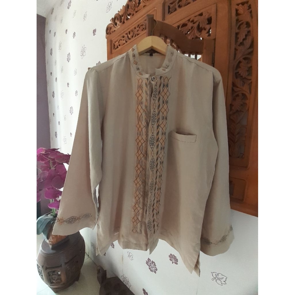 Baju Koko Pria Preloved Second Branded TAZMIRAS ( LD 110 P 73 )