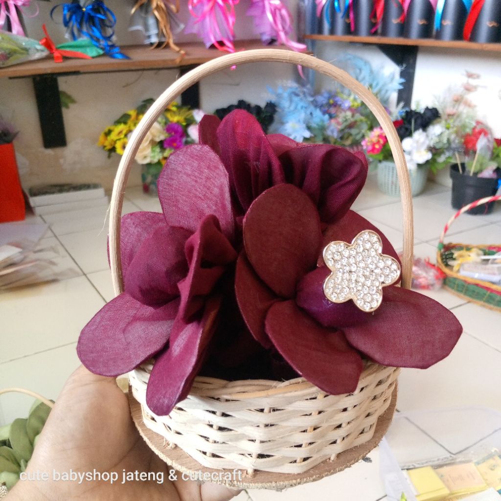 hijab hampers / hadiah hari guru / hampers hari guru / buket hari guru