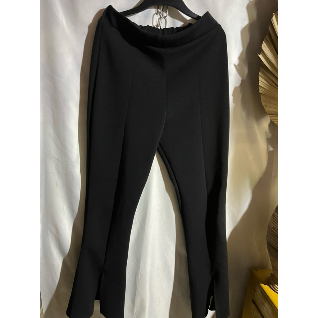 Celana scuba cutbray preloved