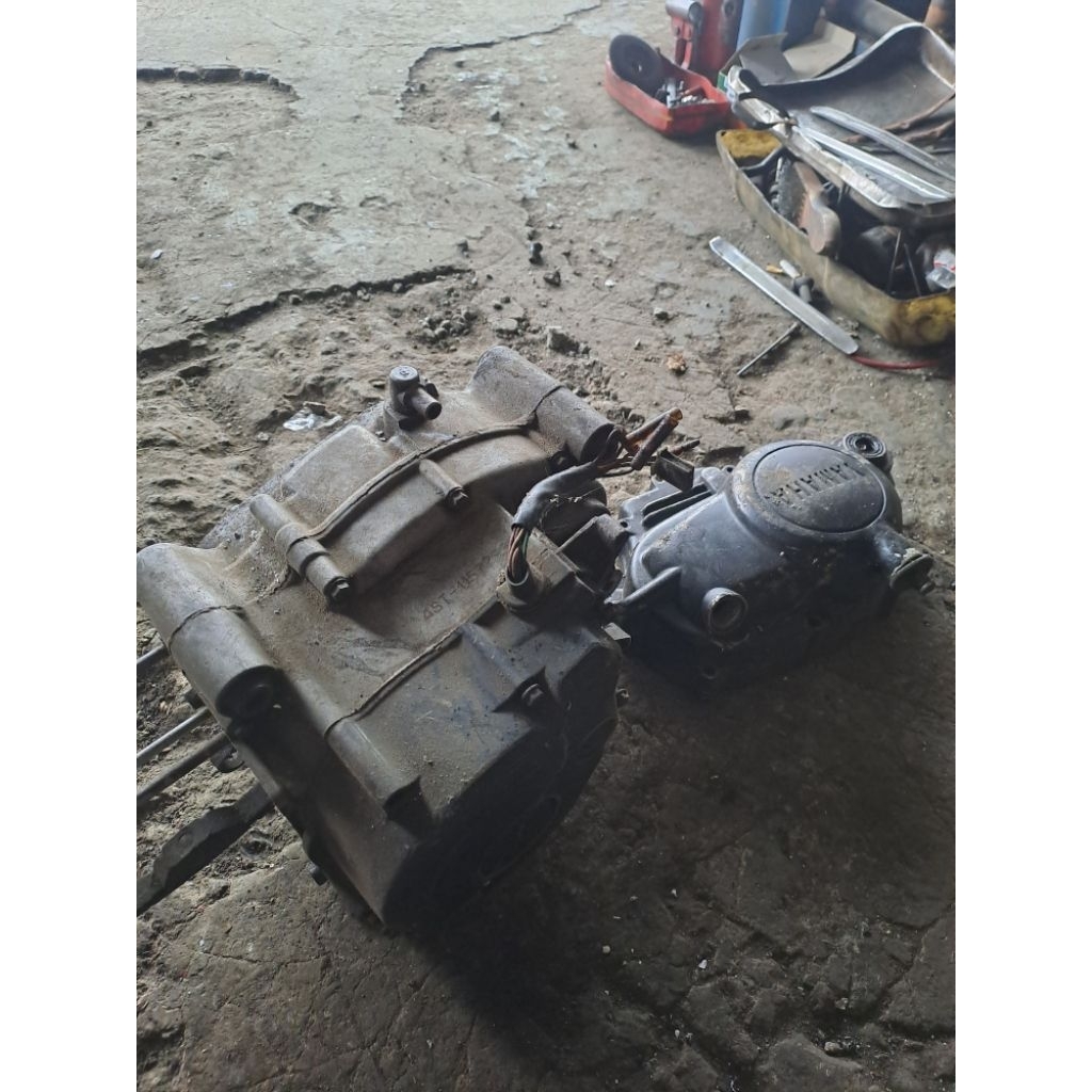 krengkes/calter kanan kiri vega lama/cripton original copotan motor