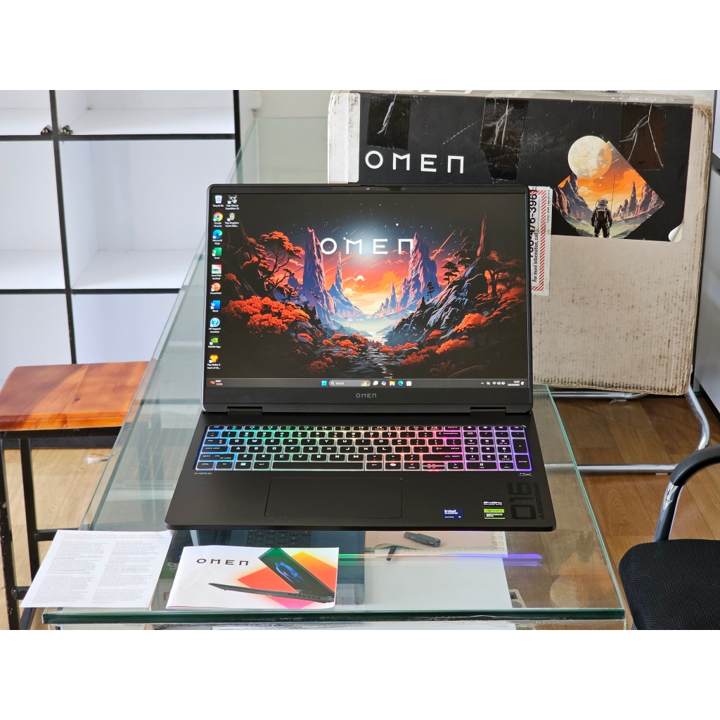 HP OMEN MAX Gaming 16 intel Core Ultra 9 Ram 32 GB Nvidia RTX 5080 Vram 16 GB 2.5K 240 Hz Laptop Gam