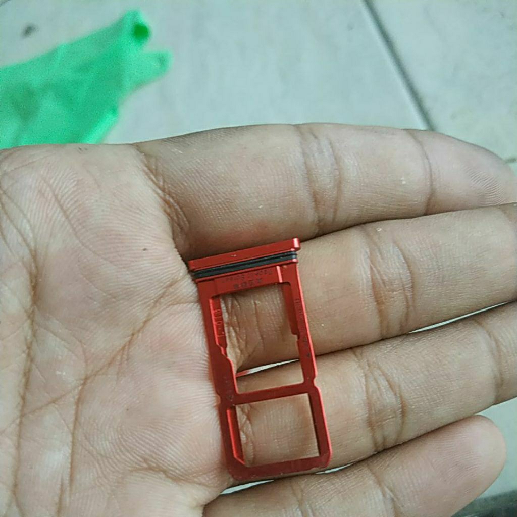 simtray bekas Oppo R15