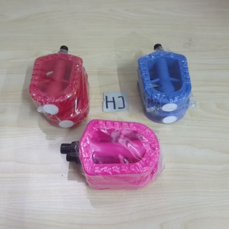 Pedal Pacific Sepeda Anak 12 16 18 AS Kecil Warna