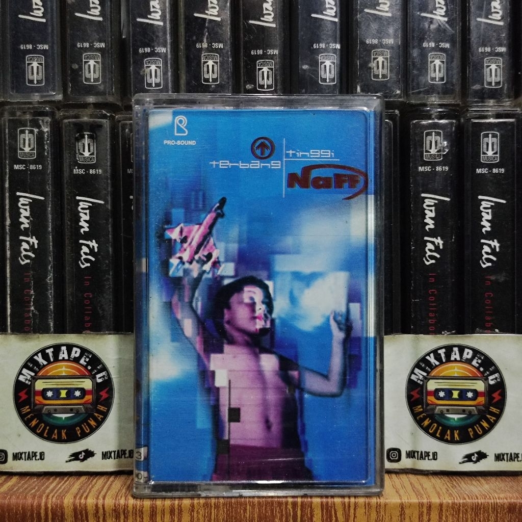 Kaset - Naff - Terbang Tinggi - Radio Tape - Kaset Pita - Radio - Pemutar Kaset - Retro - Classic - 