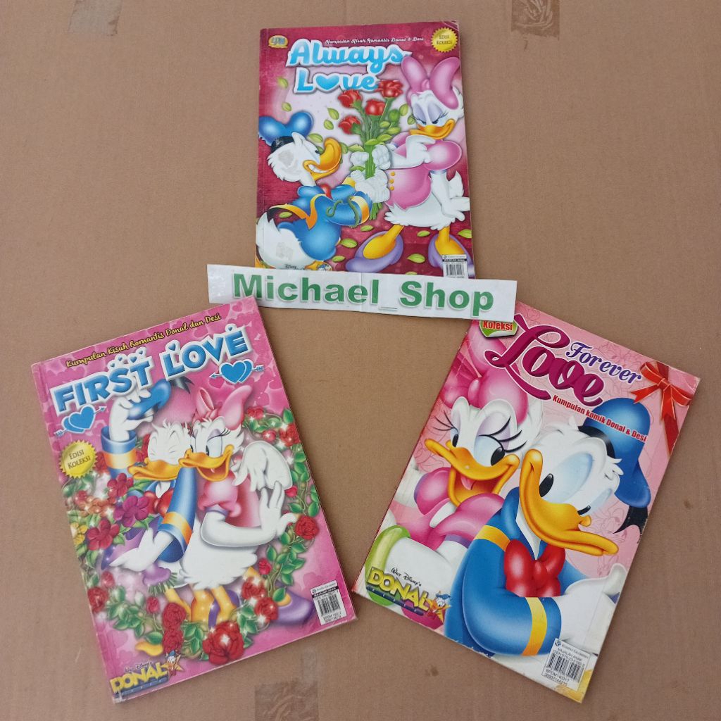 SET Buku Komik Majalah Donal Bebek edisi koleksi kumpulan kisah romantis donal dan desi First Always