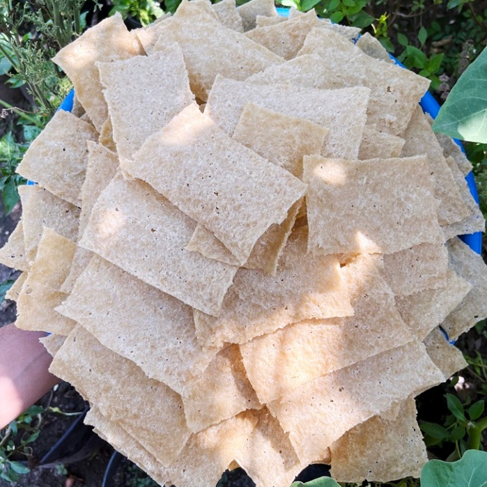 [1,5 Kg] Krupuk Puli Kerupuk Gendar Beras Camilan Mentah Siap Goreng Khas Jawa Timur