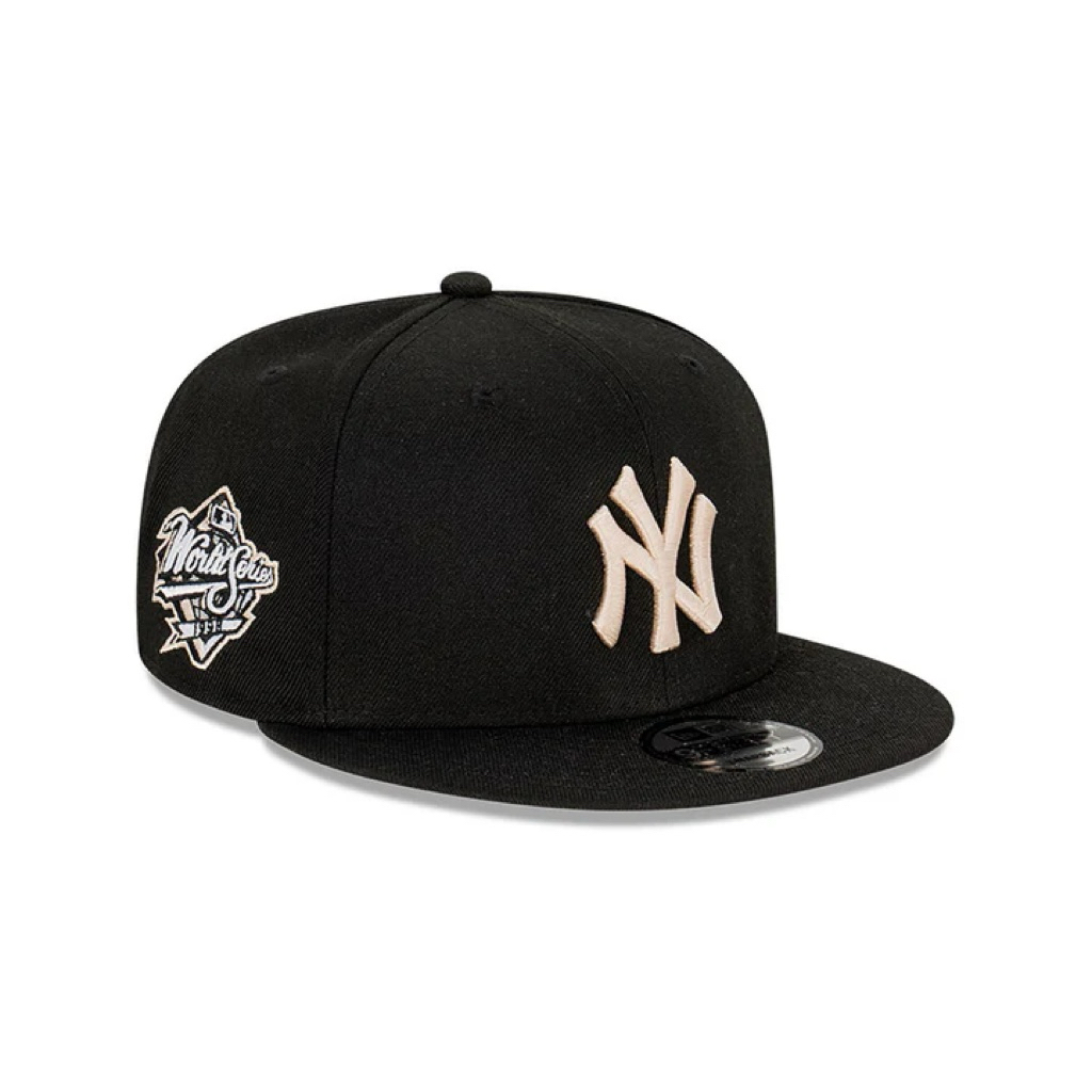 TOPI NEW YORK YANKEES COOPERSTOWN STONE WORLD SERIES BLACK 9FIFTY CAP SNAPBACK