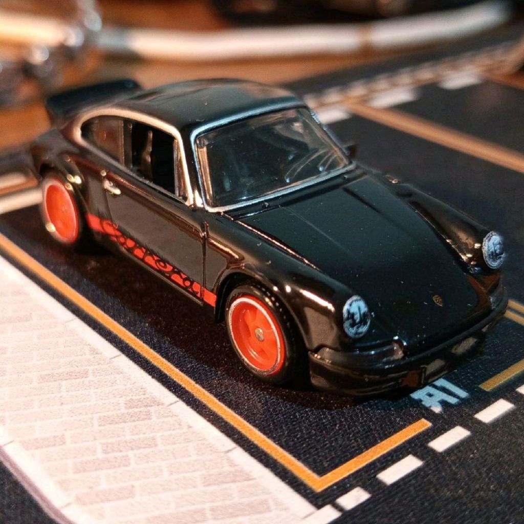 Hot Wheels Boulevard Porsche 911 Carrera RS 2.7 (Loose)
