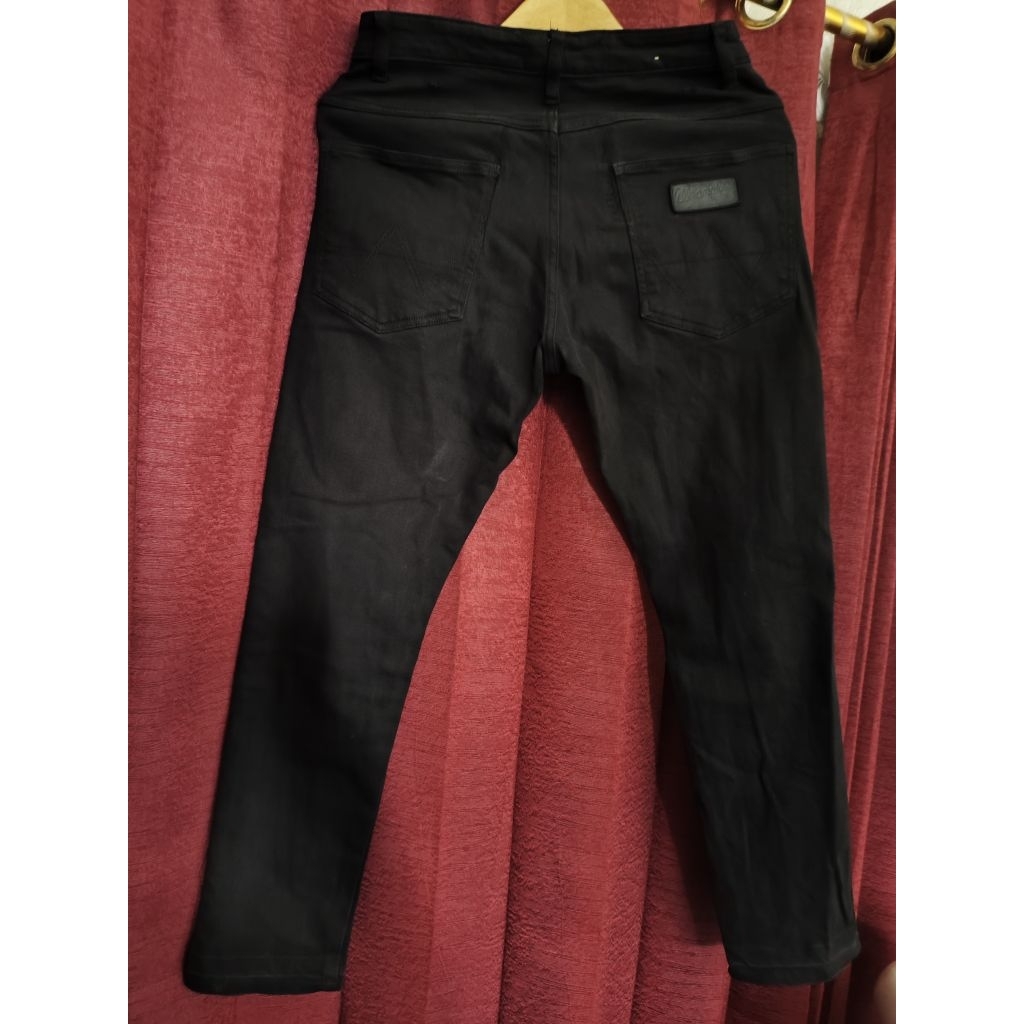 Wrangler jeans second size lokal 32