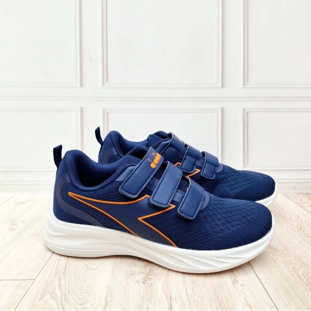 Sepatu Sekolah Anak DIADORA Nickel Jr Grey 100% Original Resmi (Size 34 35)