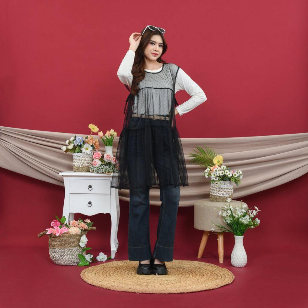 Yoenik Bona outer Tunik Bruka Tile polkadot vest