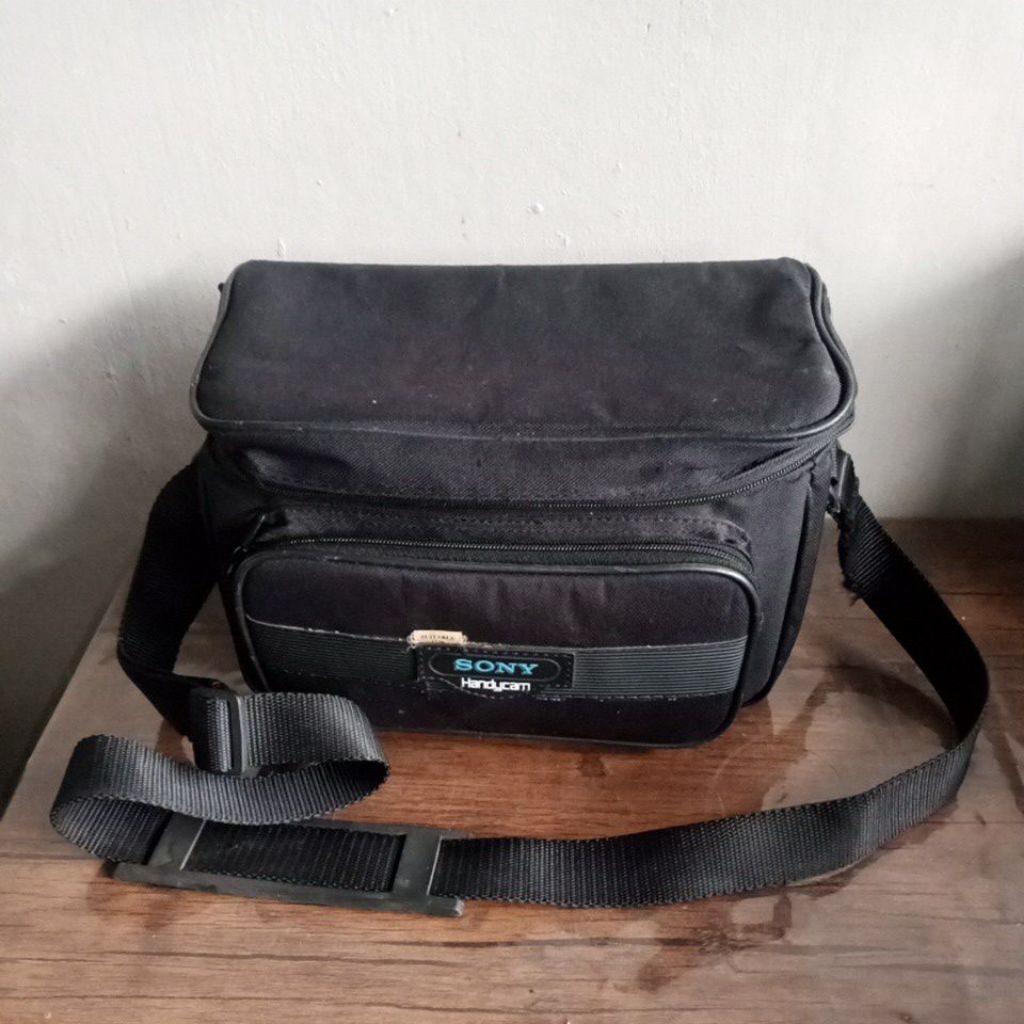 tas handycam sony jadul