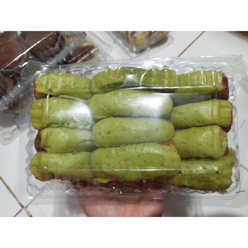 BOLU MANISS, Roti kacang, Pukis pandan/original, Bolu gulung, Bolu Karamel, Bolu putu Ayu