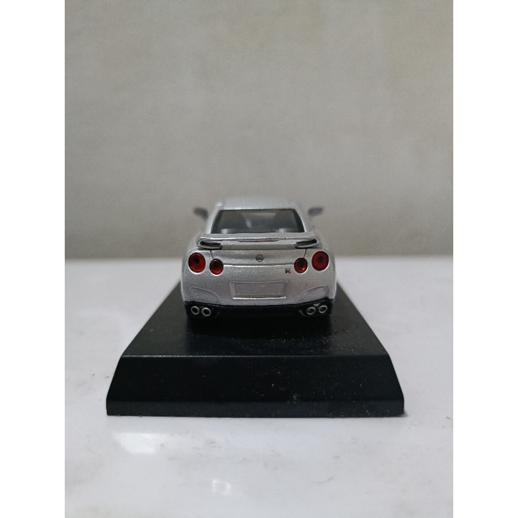 Kyosho Nissan GTR R35