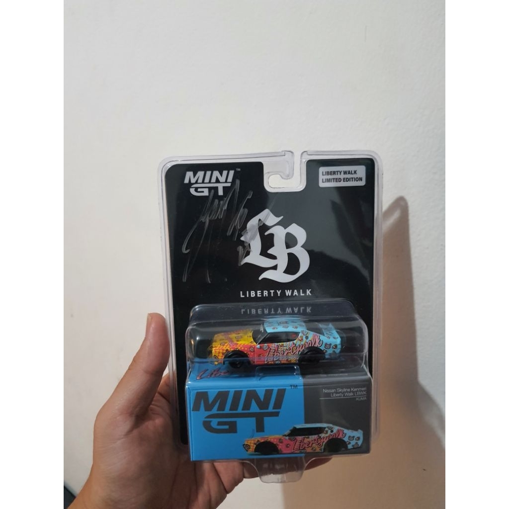 Mini GT kenmery Kuma LBWK