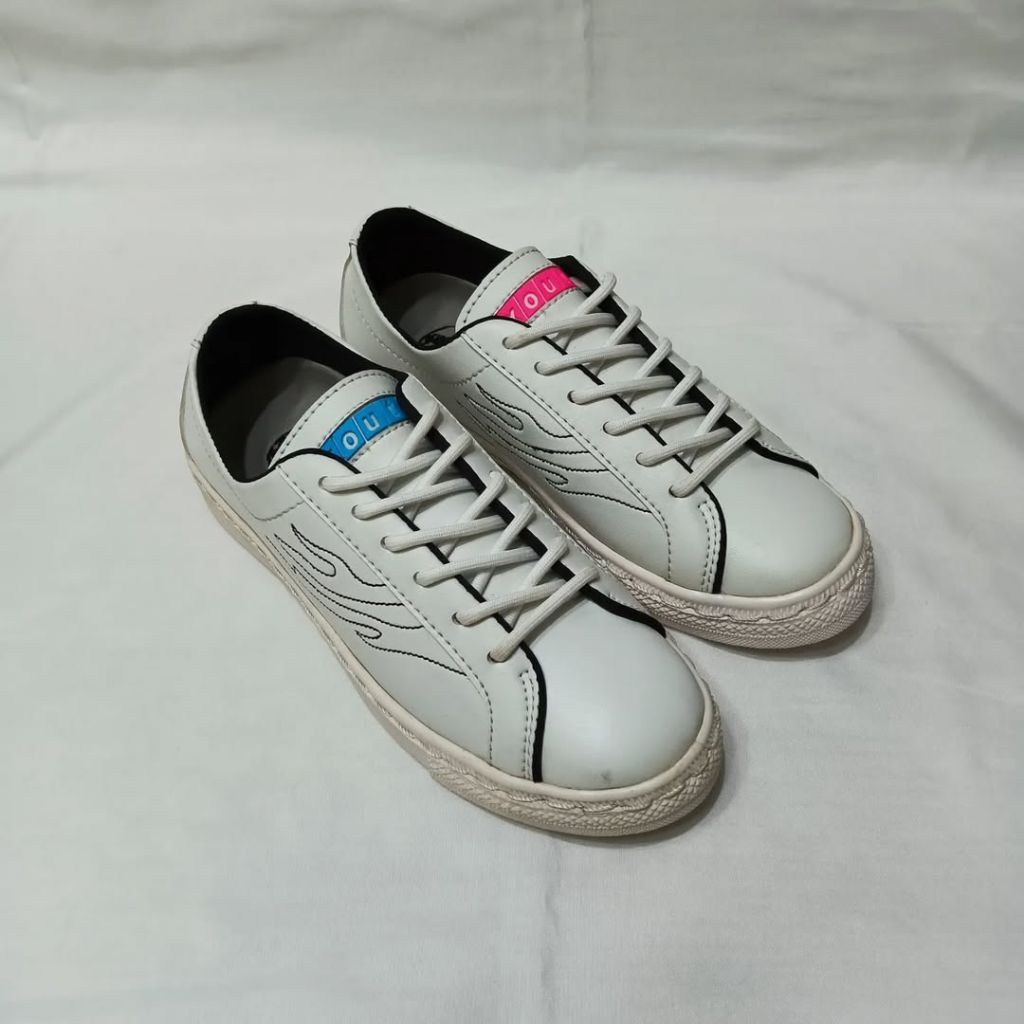 SNEAKERS - XOUTH / ENEMA | WHITE