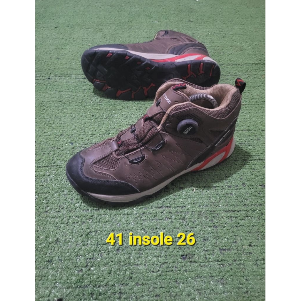 sepatu outdoor s41 leisure time