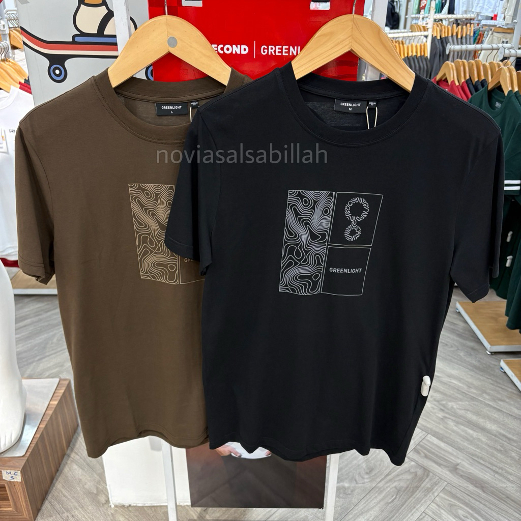 Kaos GREENLIGHT Pria Motif Valley Regulerfit Original 100%