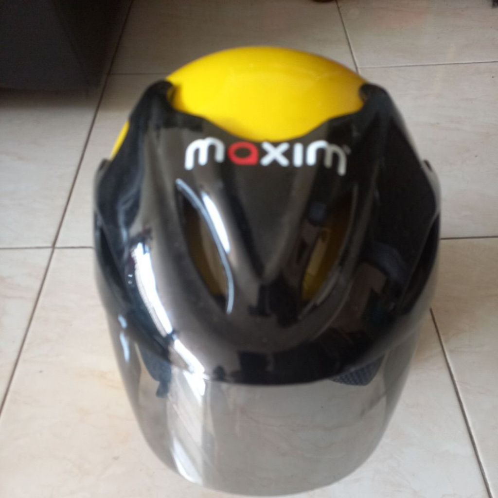 IS helm maxim original