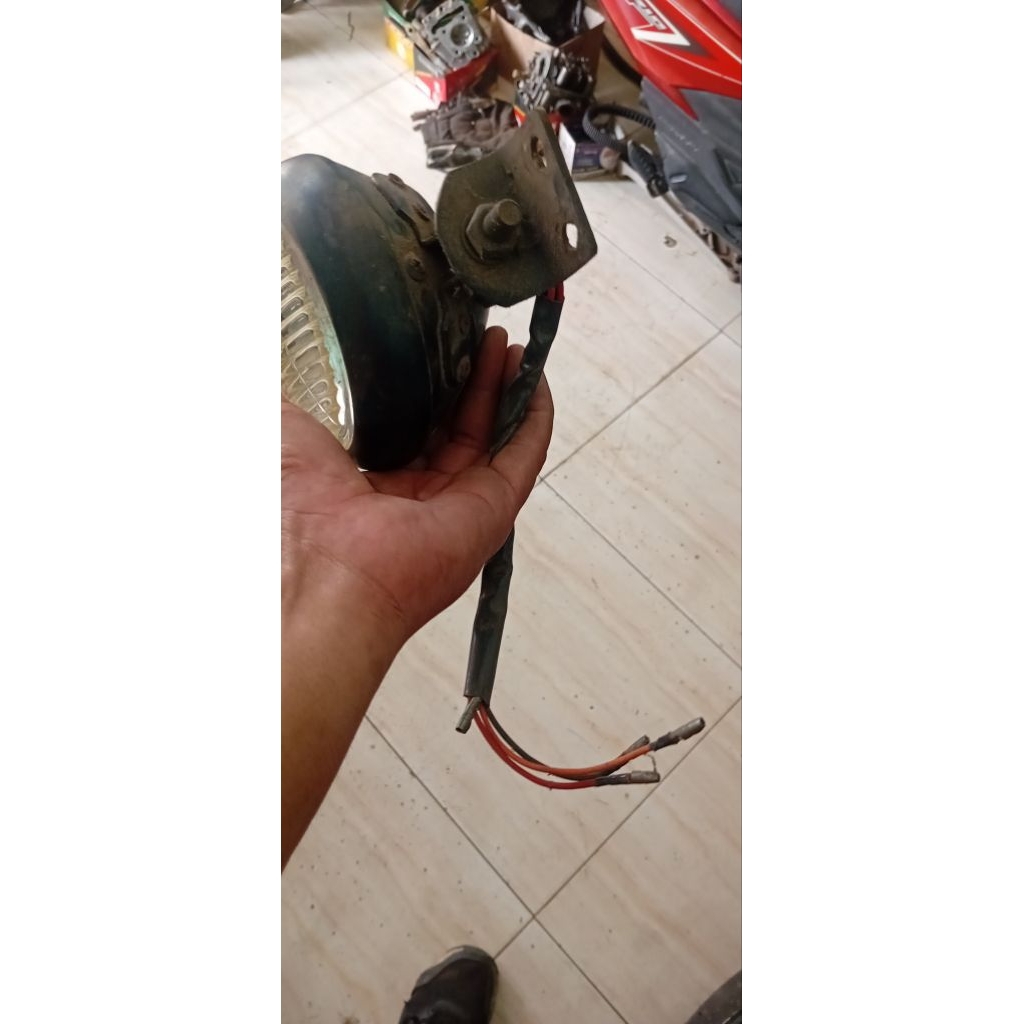 lampu depan untuk motor custom