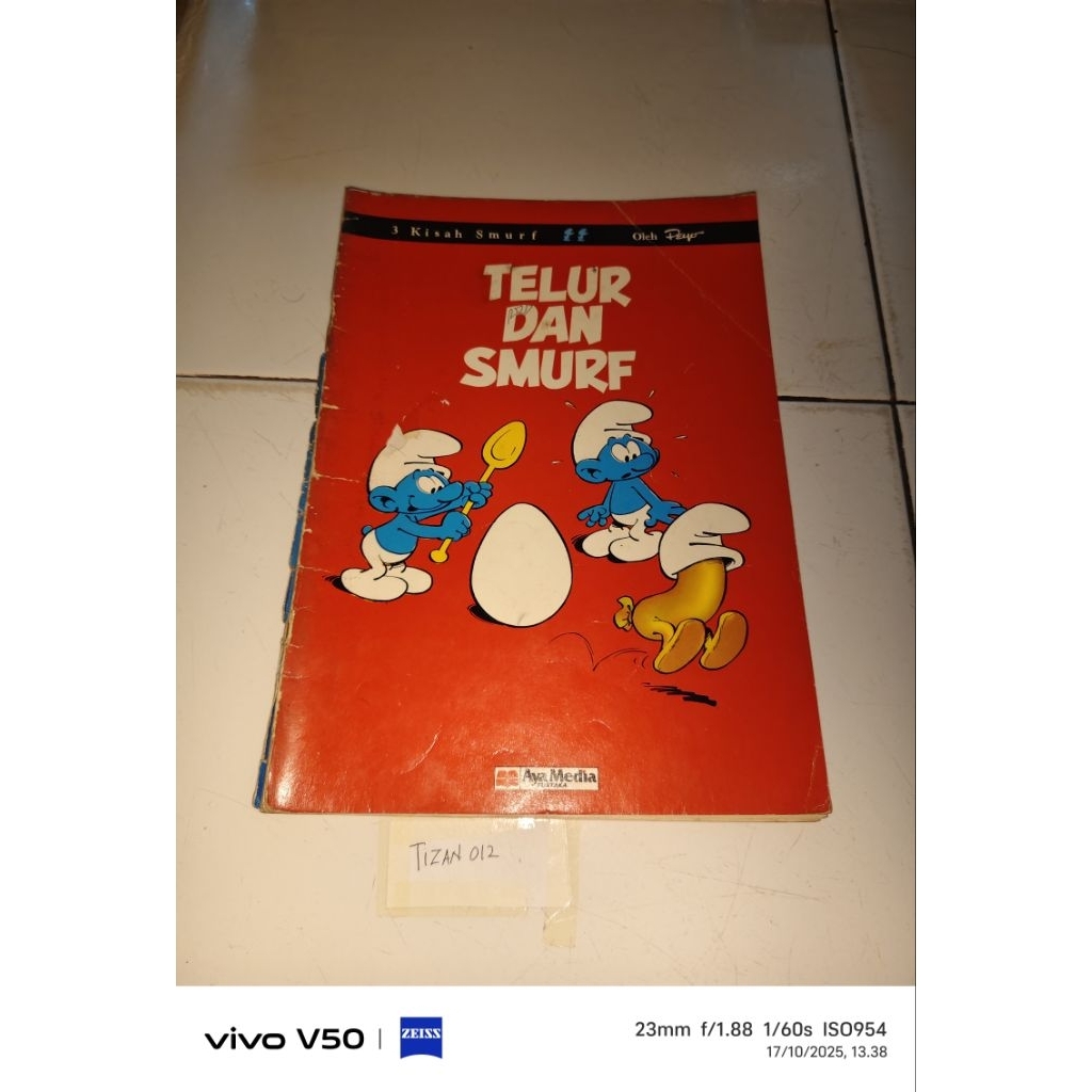 Buku 3 kisah Smurf Telur dan Smurf