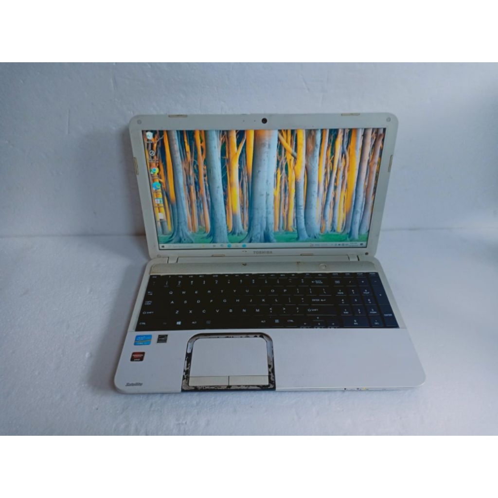A879 Laptop Toshiba Satelite L850 Ram 4gb HDD 250gb core i5 gen3 murah meriah