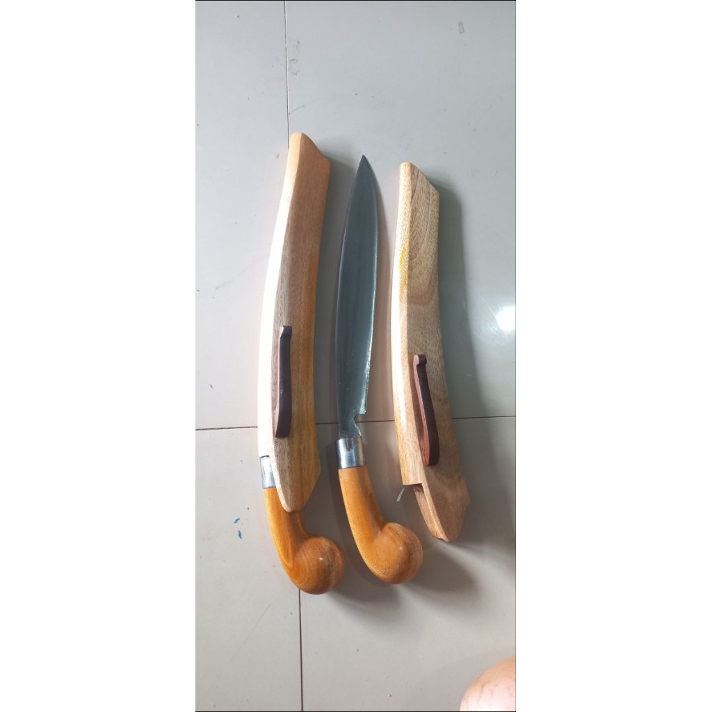 pisau kuduk bahan klep kapal