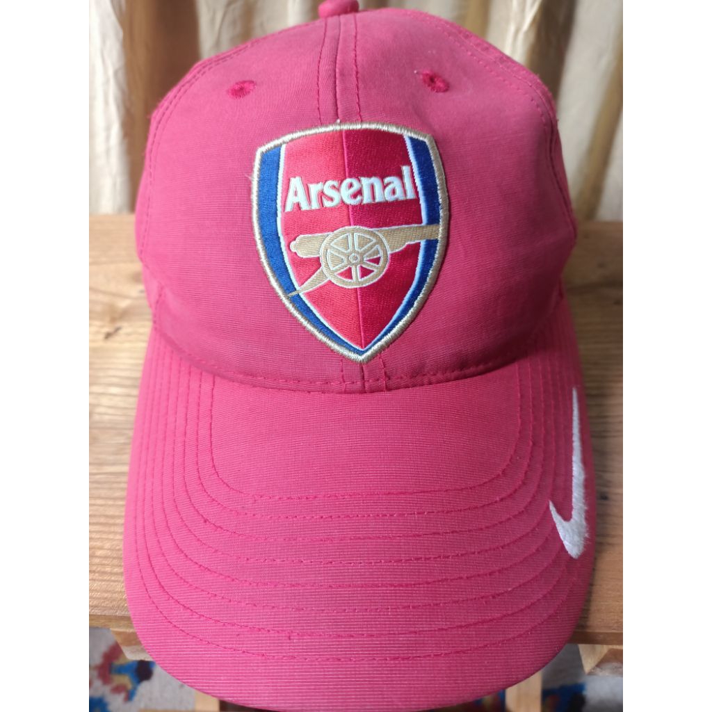 topi Arsenal Nike