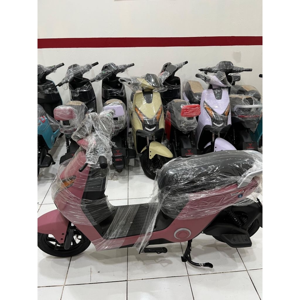 SEPEDA LISTRIK UWINFLY MODEL D75 WARNA PINK