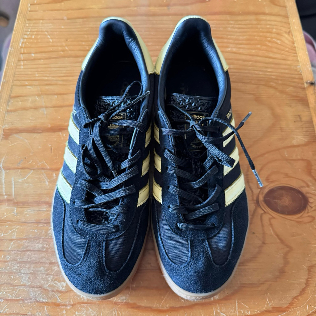 ADIDAS GAZELLE INDOOR BLACK YELLOW GUM - SECOND PRELOVED
