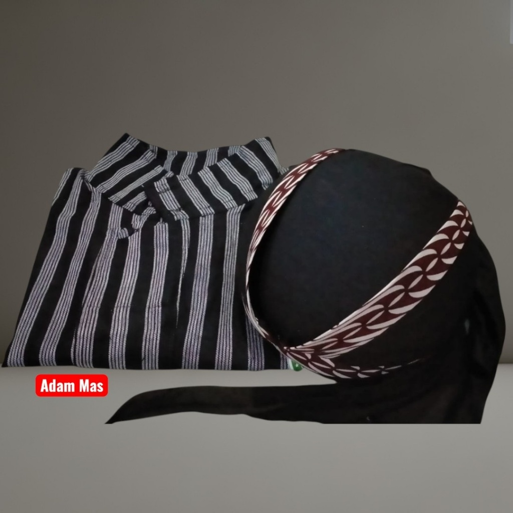 Surjan Lurik Pria Dewasa Baju Adat Jawa Pria Baju Lurik Dan Blangkon Jawa
