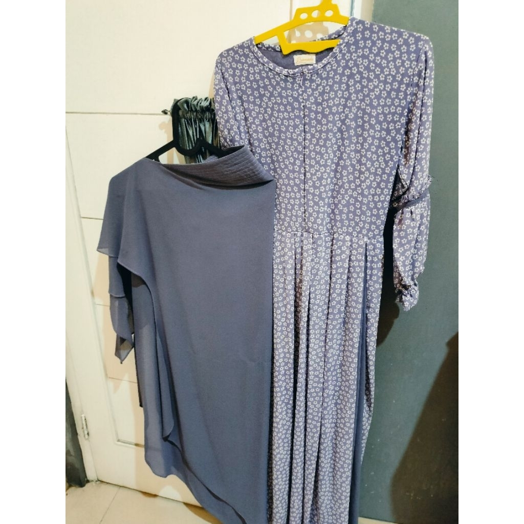 preloved Gamis Set Khimar Ceruty